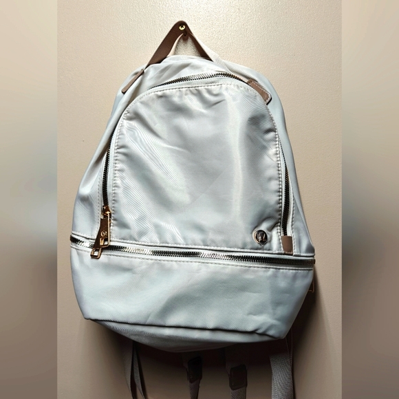 Lululemon backpack - Picture 1 of 8